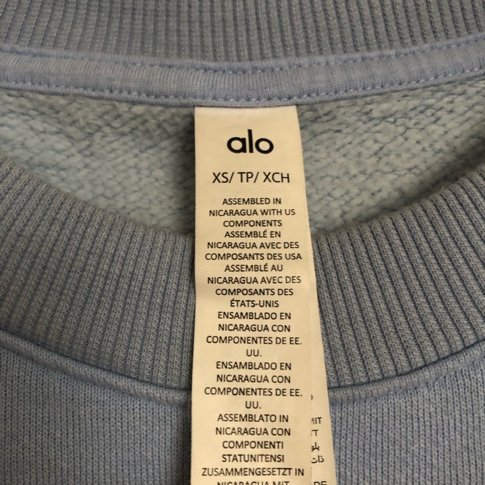 Alo Yoga Accolade Crew Neck Pullover Seashell Blue XS - Picture 8 of 13